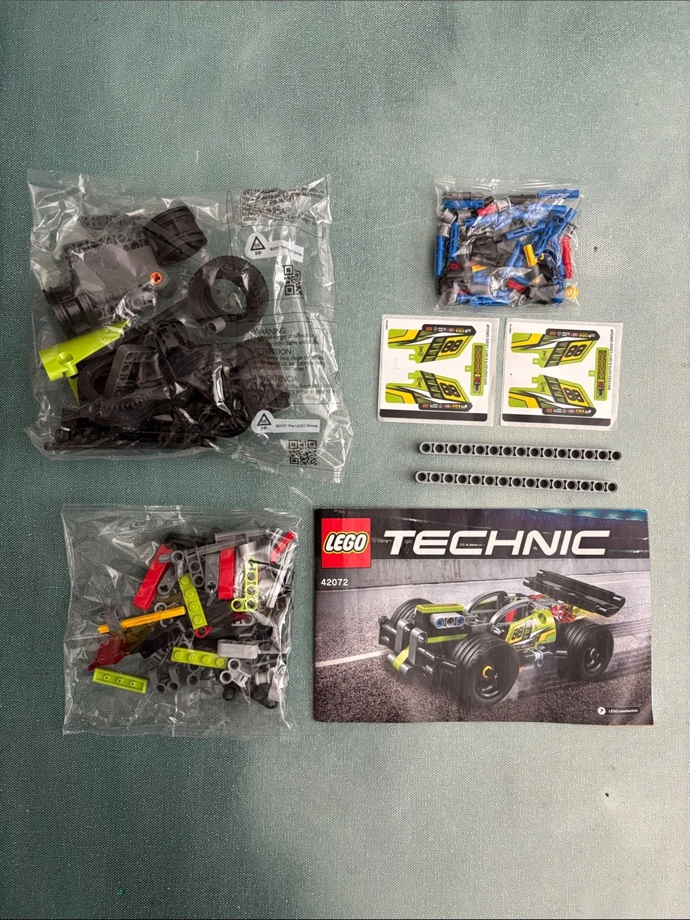 Lego Technic WHACK! Stunt Car Set 42072